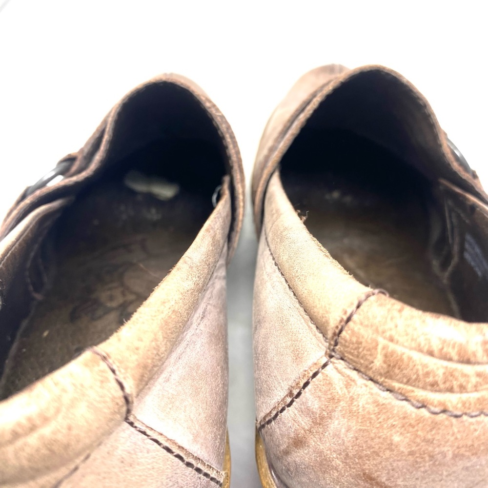 Born Clogs - Picture 8 of 8